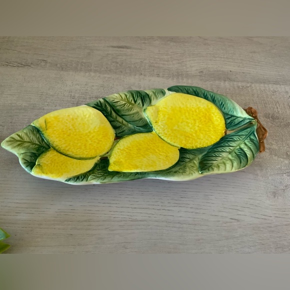 VINTAGE 1990 CERAMIC SERVICE DISH LEMONS MADE IN ITALY - Picture 2 of 4